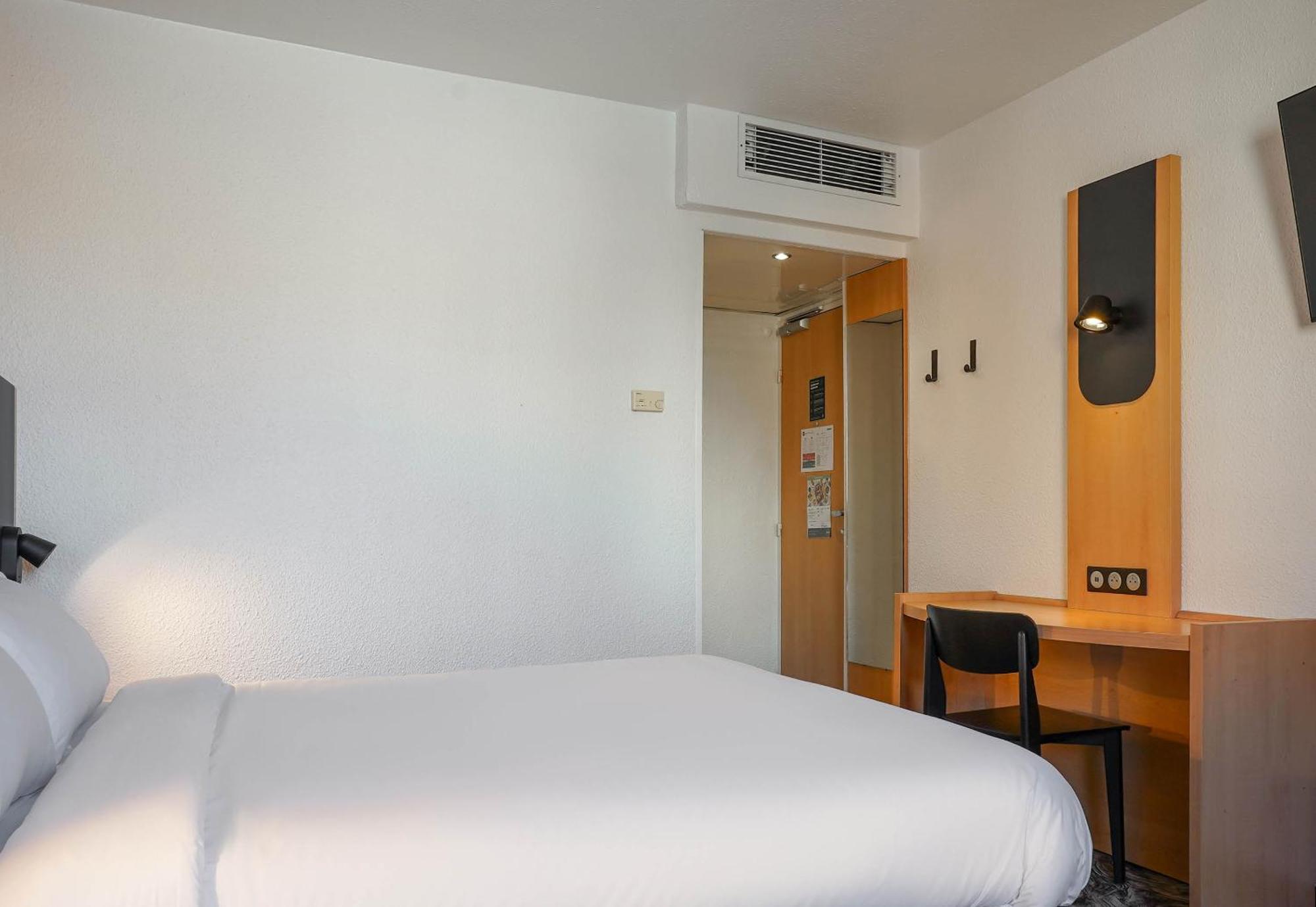 B&B Hotel Marseille Centre Vieux Port Luaran gambar