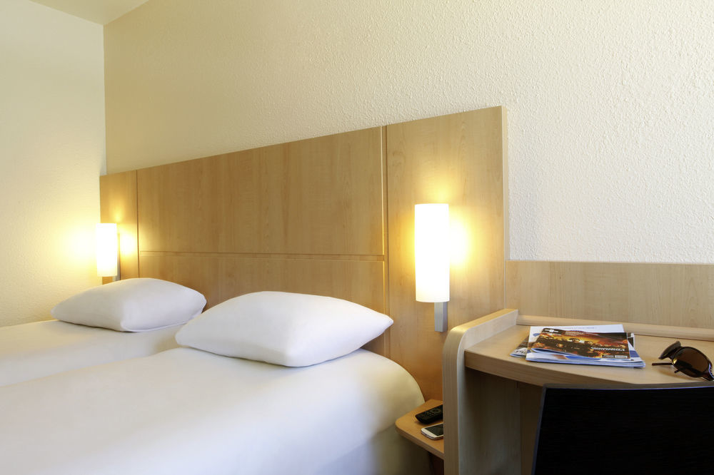B&B Hotel Marseille Centre Vieux Port Luaran gambar