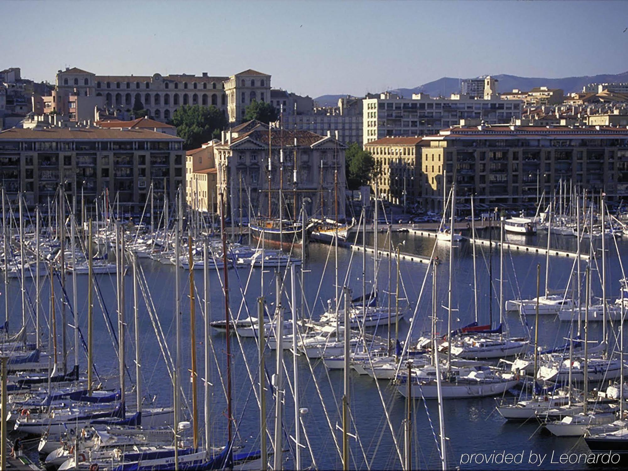 B&B Hotel Marseille Centre Vieux Port Luaran gambar